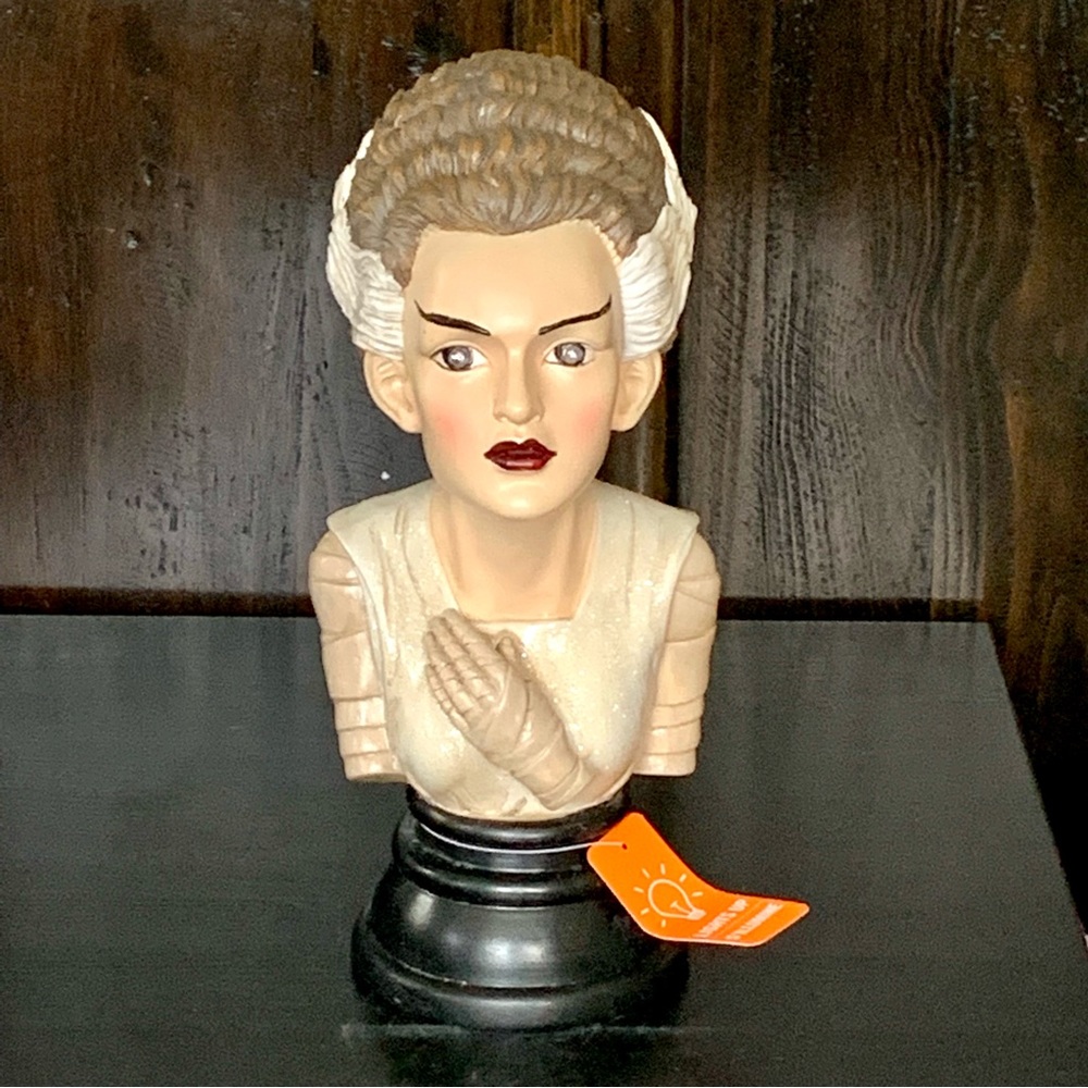 Bride of Frankenstein Bust Light Up Halloween Decor